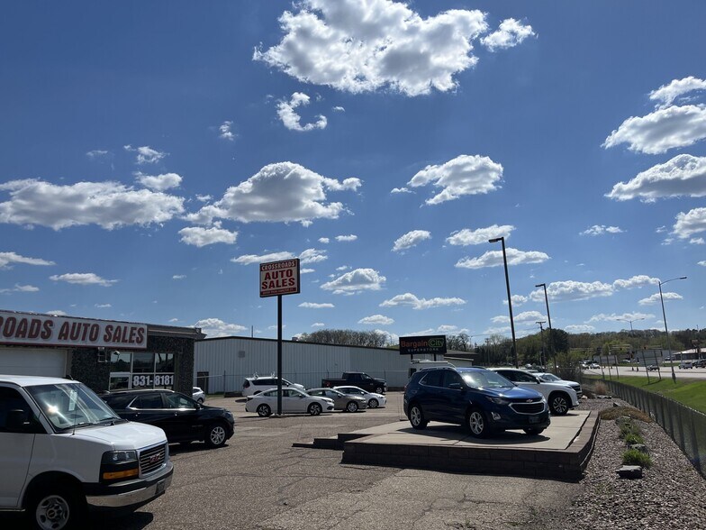 More Photos Of 3050 E Hamilton Ave, Eau Claire General Retail For Sale