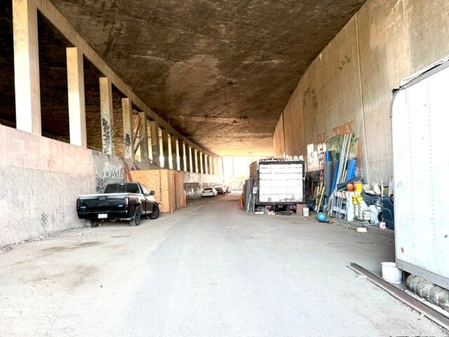 More Photos Of 3001 Delay Dr, Los Angeles Land For Lease