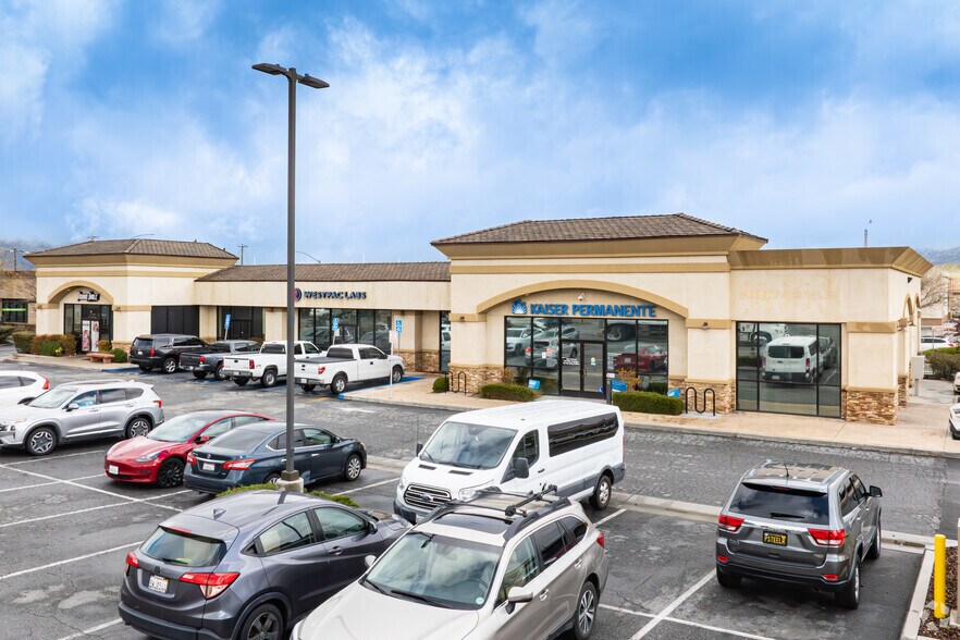 Primary Photo Of 1100 W Tehachapi Blvd, Tehachapi Unknown For Lease