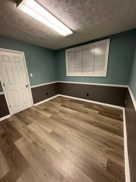 More Photos Of 5841-5851 Ramsey St, Fayetteville Office Residential For Lease
