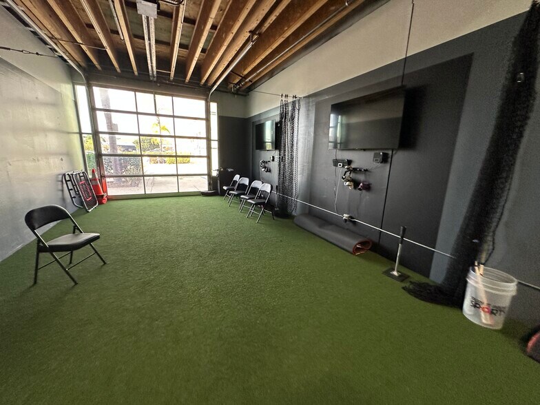 More Photos Of 861 Harold Pl, Chula Vista Research And Development For Sale