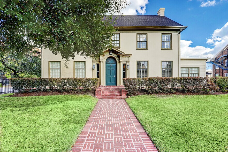 More Photos Of 4301 Yoakum Blvd, Houston Office For Lease