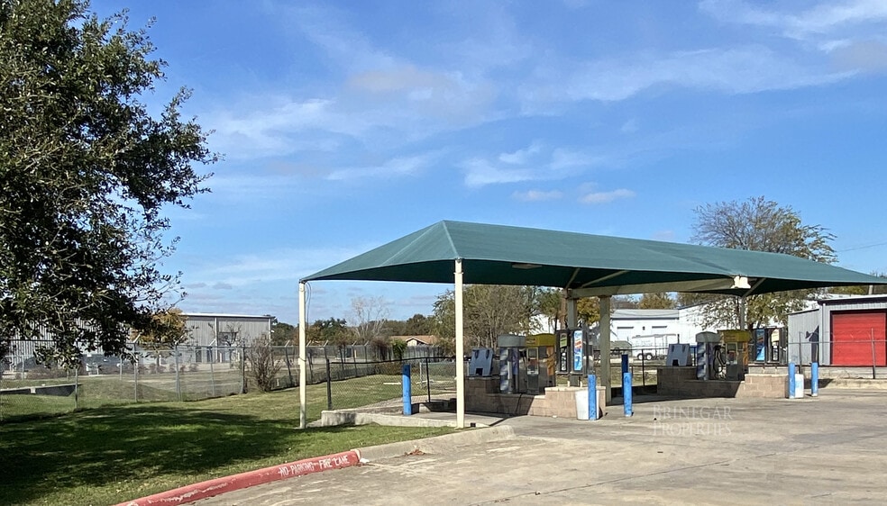 2020 S Austin Ave, TX 78626 For Lease