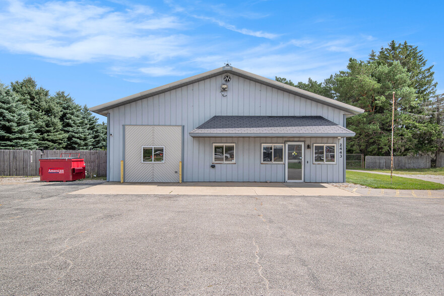 Primary Photo Of 2443 S Otsego Ave, Gaylord Freestanding For Lease