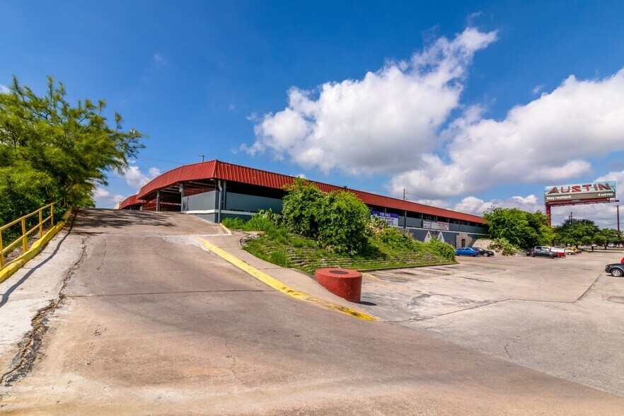 Primary Photo Of 2101 E Ben White Blvd, Austin Shelter For Sale