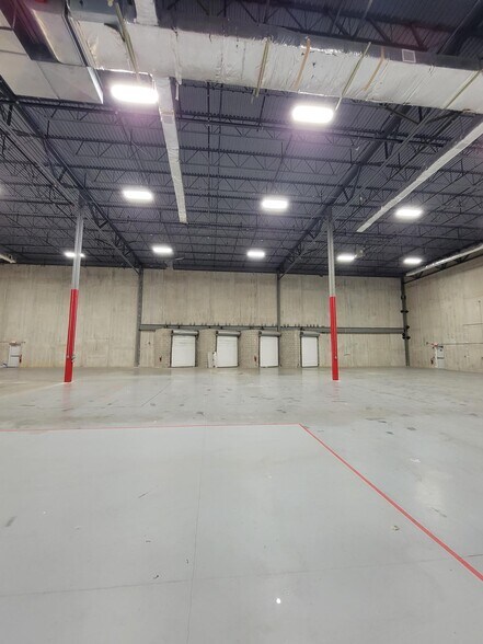 More Photos Of 24 Van Dyke Ave, New Brunswick Warehouse For Lease