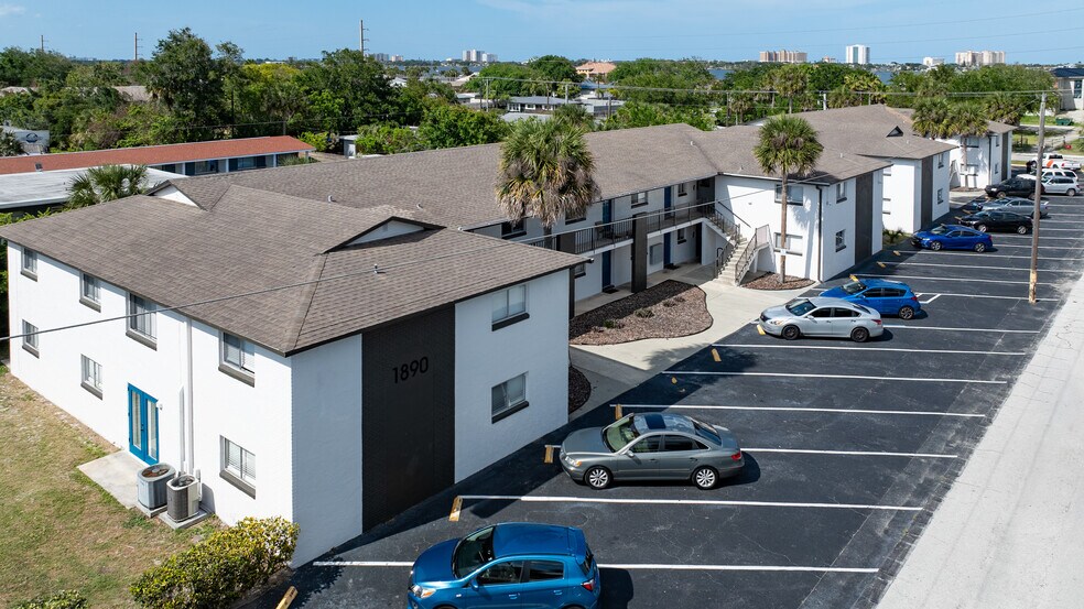 More Photos Of , Daytona Beach Multifamily For Sale