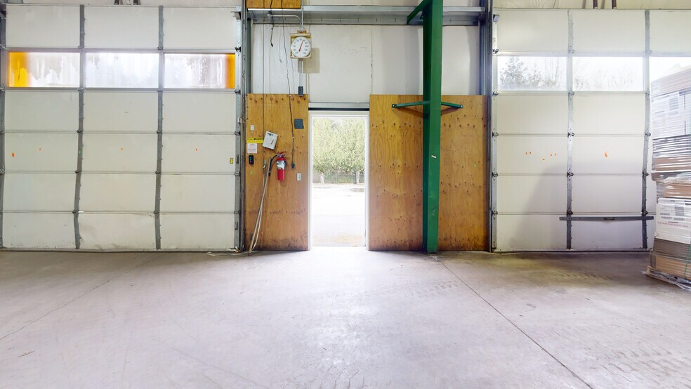 More Photos Of 545 Ronlee Ln NW, Olympia Industrial For Sale