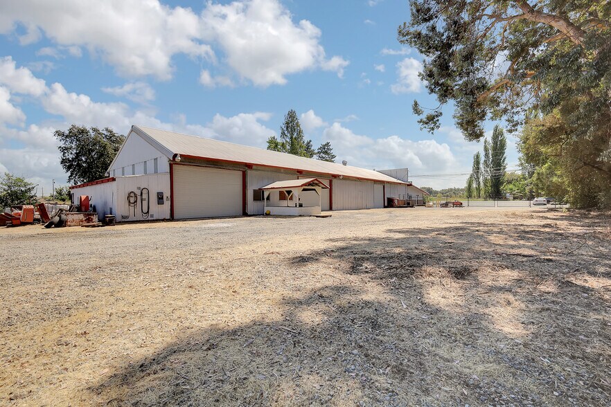 More Photos Of 2689 State Highway 20, Marysville Industrial For Sale