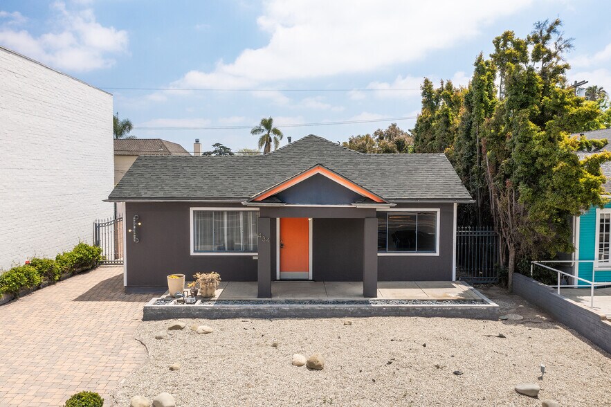 More Photos Of 434 N Larchmont Blvd, Los Angeles Office For Lease