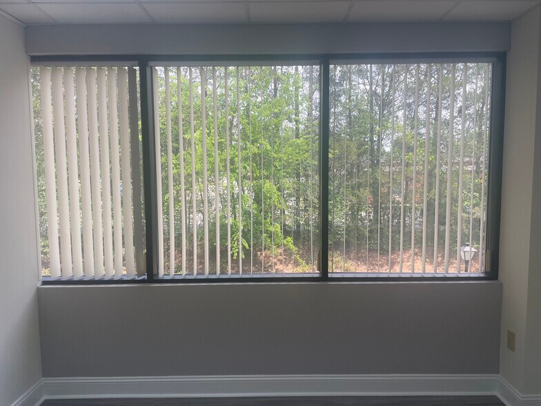 More Photos Of 101 Conner Dr, Chapel Hill Medical For Lease