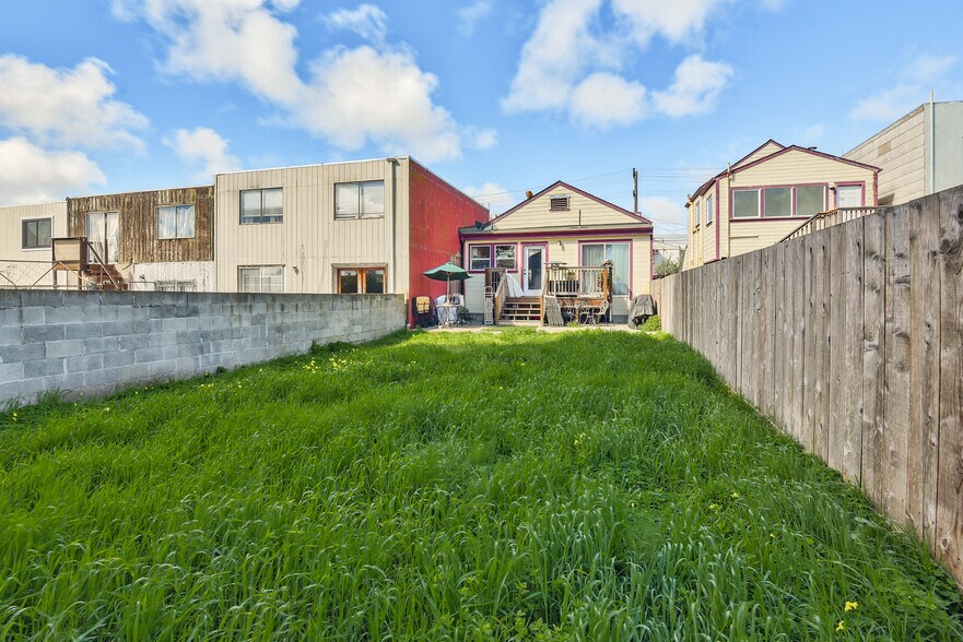 More Photos Of 163-165 Peabody St, San Francisco Land For Sale