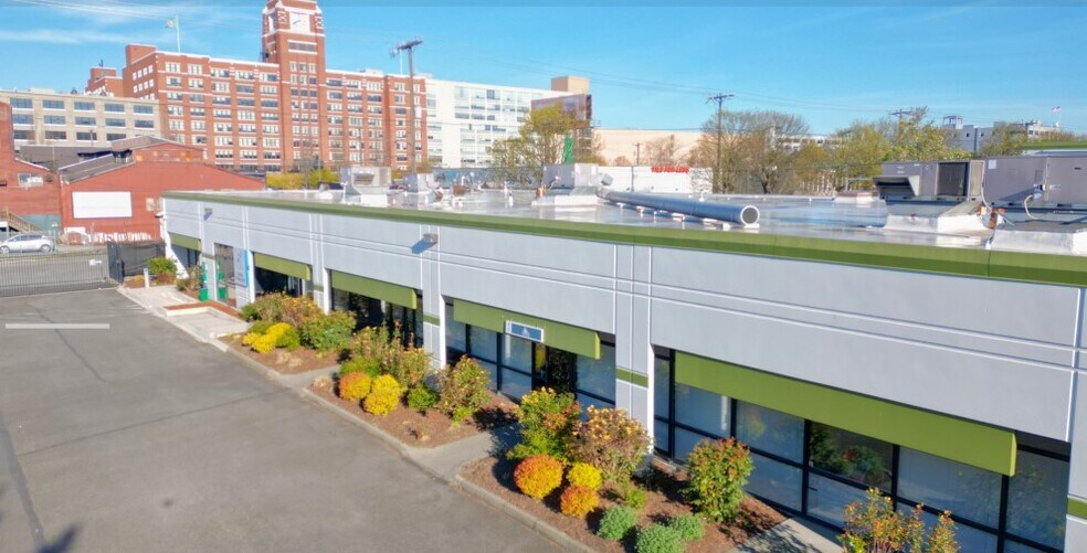 More Photos Of 2454 Occidental Ave S, Seattle Distribution For Lease