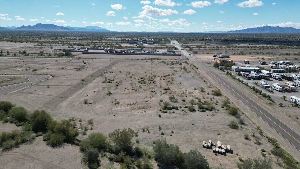 More Photos Of 391 N Riggles Ave, Quartzsite Land For Sale