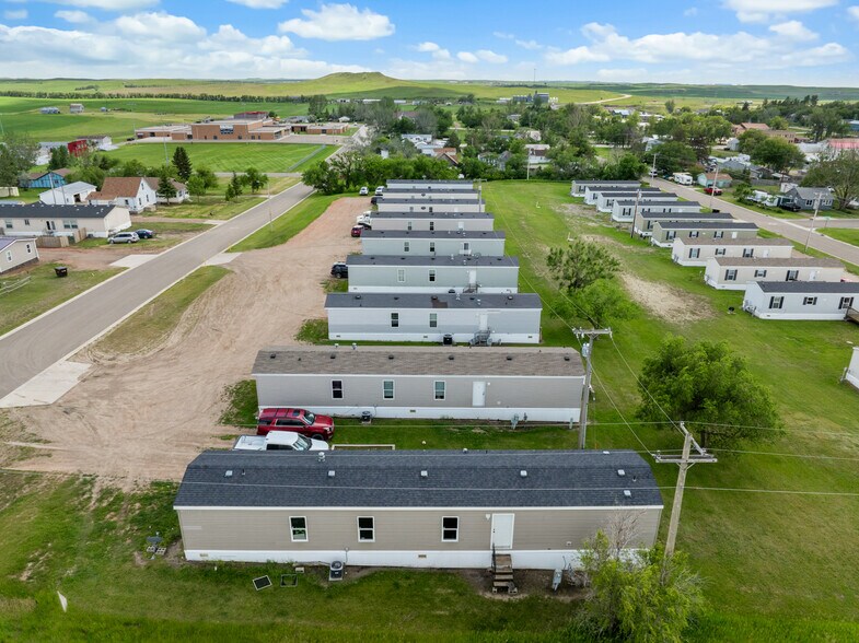 More Photos Of 302 Delaney St, Alexander Manufactured Housing Mobile Home Park For Sale