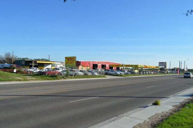 More Photos Of 5304 N La Homa Rd, Mission Auto Dealership For Sale