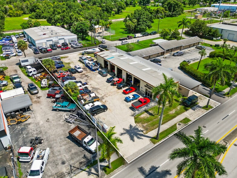 More Photos Of 3875 Palm Beach Blvd, Fort Myers Auto Repair For Sale