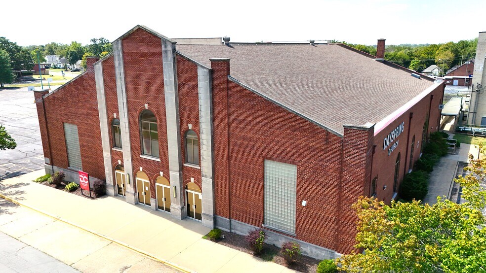 Primary Photo Of 2157 N Prospect Ave, Springfield Religious Facility For Lease