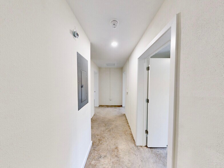 More Photos Of 2703 Avenue G, Fort Pierce Apartments For Sale