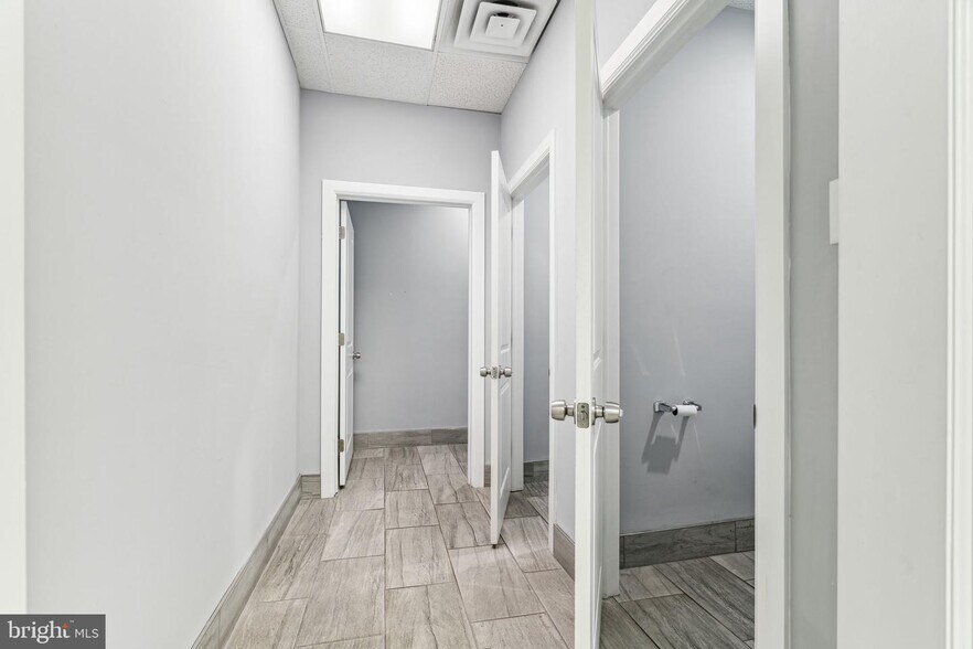 More Photos Of 813-817 N 5th St, Philadelphia Apartments For Lease