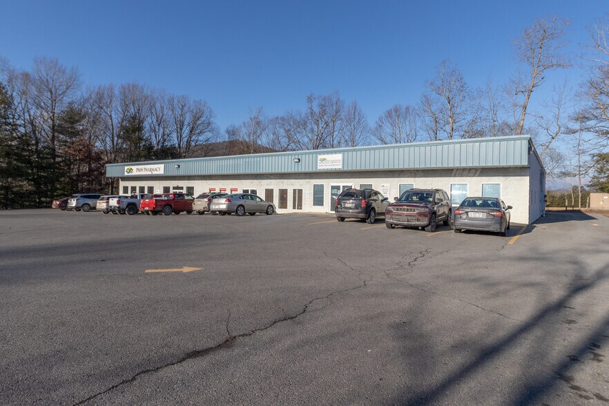 More Photos Of 105 Duncan Rd, Marlinton Office For Sale