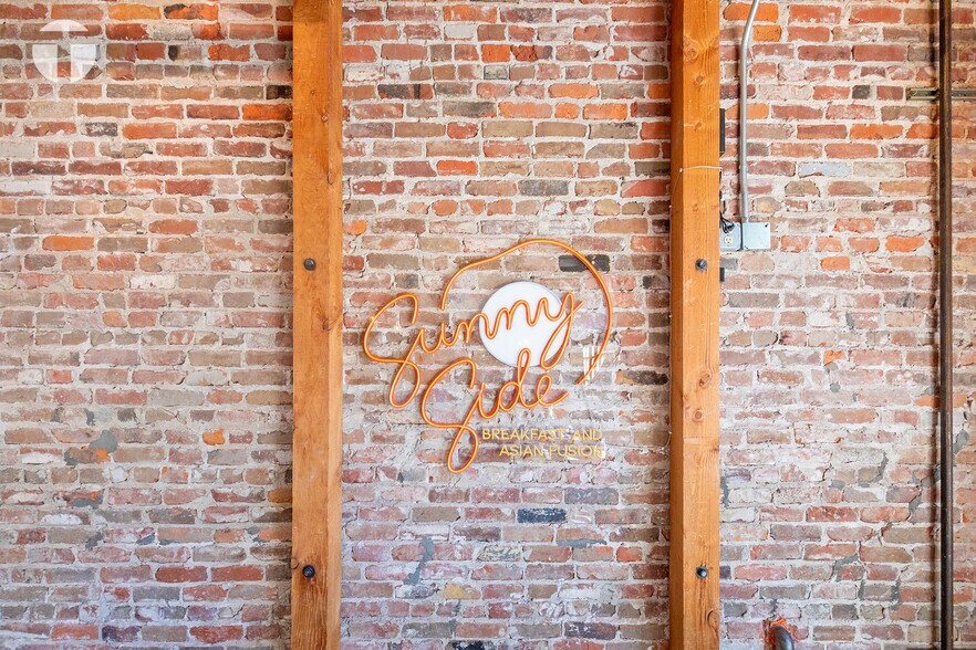 More Photos Of 1221 19th St, Sacramento Restaurant For Sale