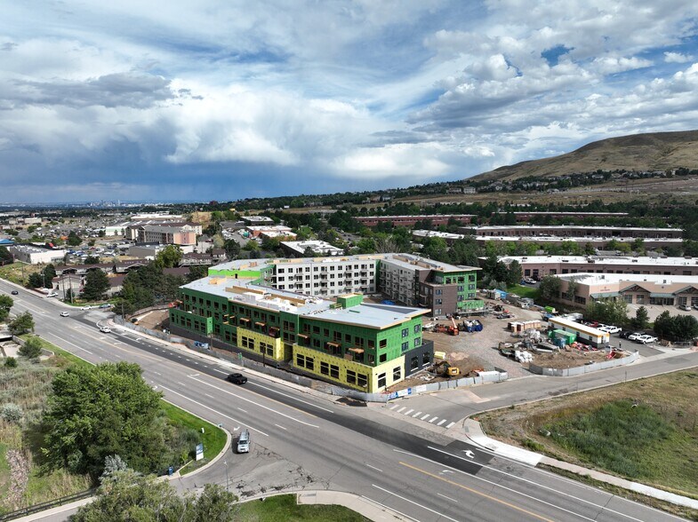 More Photos Of 17270 W Colfax Ave, Golden Apartments For Lease