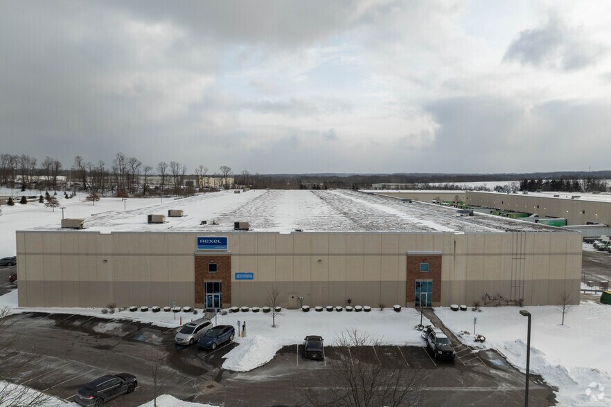 More Photos Of 30310 Emerald Valley Pky, Glenwillow Warehouse For Lease