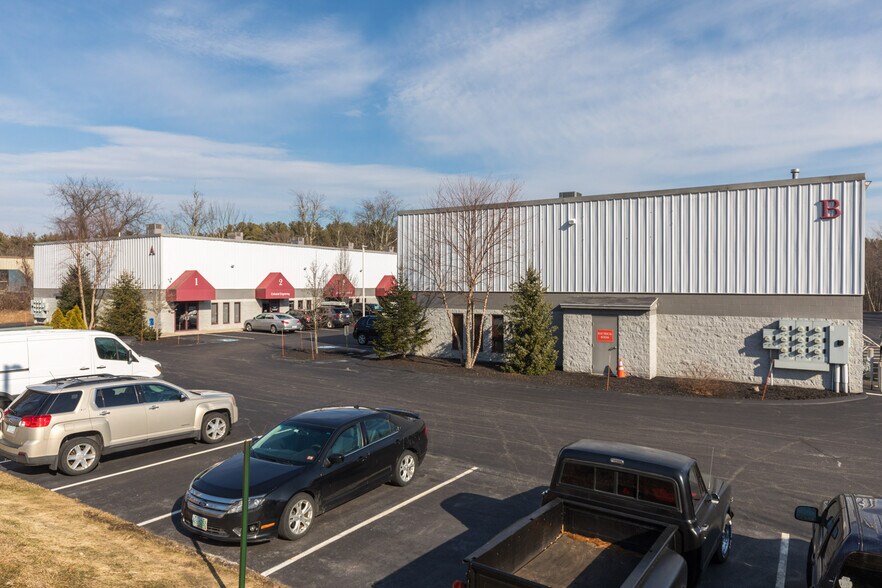 More Photos Of 17 Route 125, Kingston Office For Sale