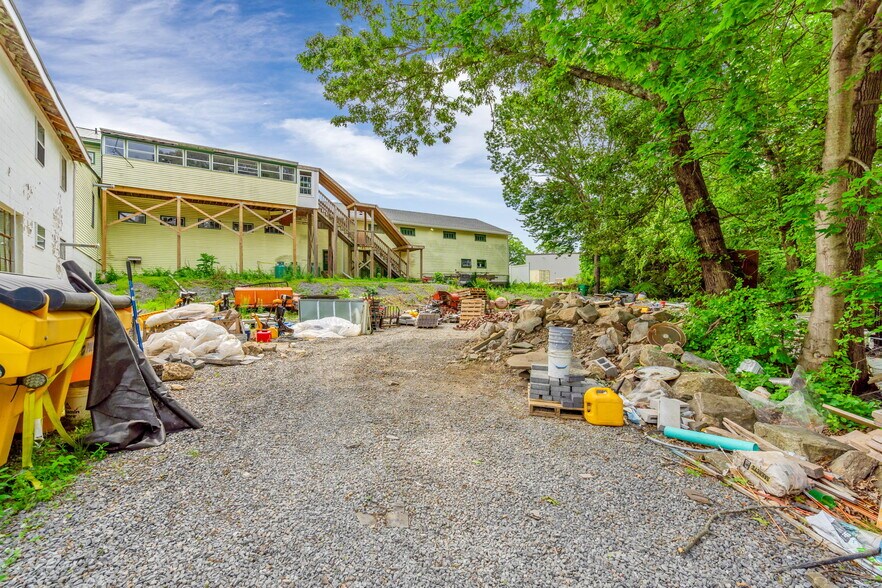 More Photos Of 1190 Liberty Square Rd, Boxborough Warehouse For Sale