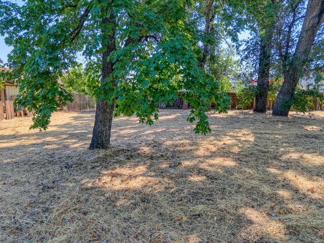 More Photos Of 14089 Lakeshore Dr, Clearlake Land For Sale