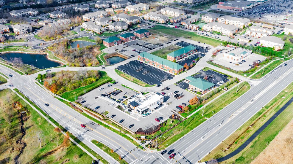 More Photos Of 8495 S Mason Montgomery Rd, Mason Flex For Sale