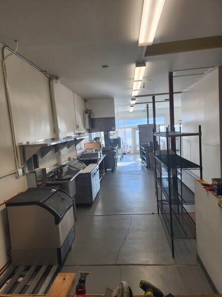 More Photos Of 119 W 3rd St, Rifle Storefront For Sale