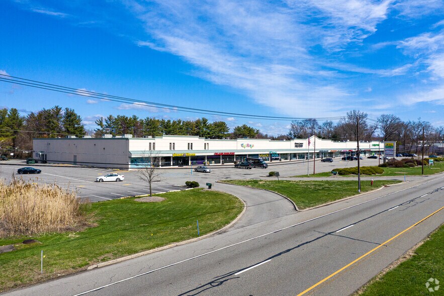 More Photos Of 461 US Highway 46, Fairfield Freestanding For Lease