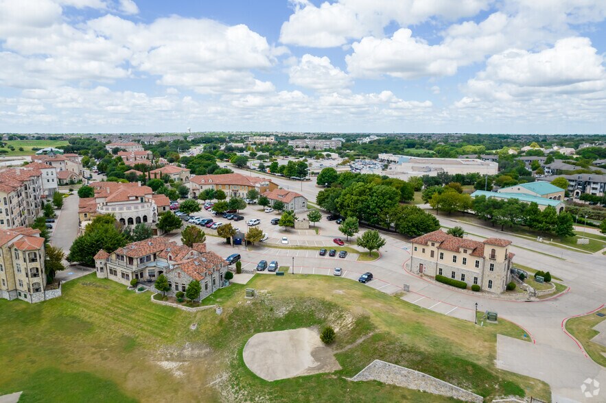 More Photos Of 6609 Virginia Pky, McKinney Office For Sale