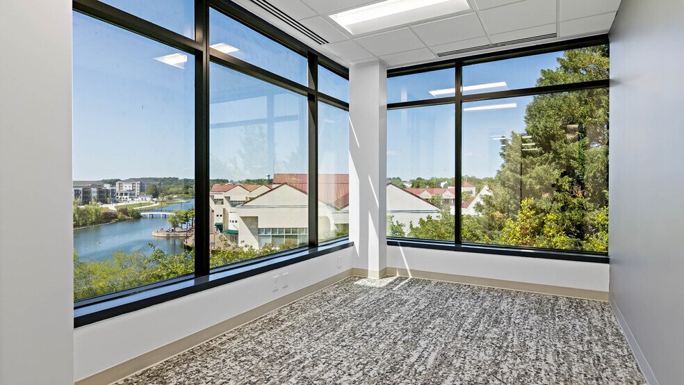 More Photos Of 8801 JM Keynes Dr, Charlotte Office For Lease