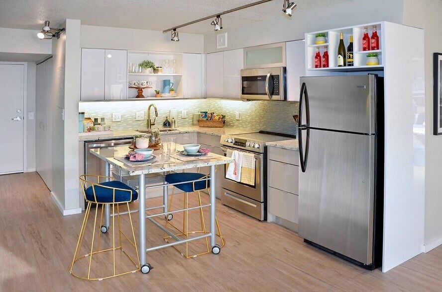 More Photos Of 750 Chene St, Detroit Apartments For Sale