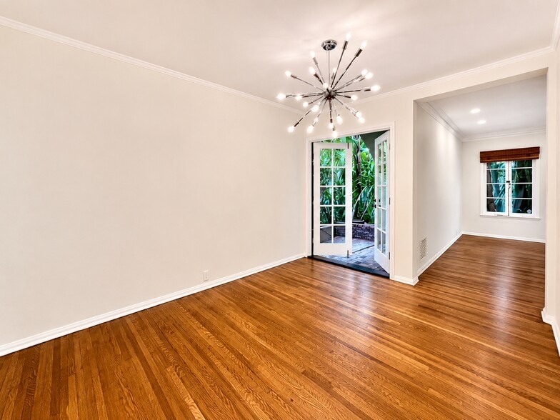 More Photos Of 1269 Havenhurst Dr, West Hollywood Multifamily For Sale