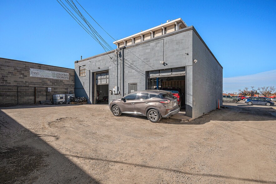 More Photos Of 324 W Hampden Ave, Englewood Auto Repair For Lease