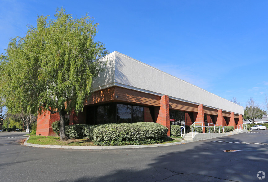 Primary Photo Of 2340 Santa Rita Rd, Pleasanton Medical For Lease