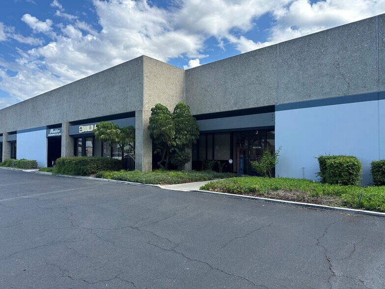 Primary Photo Of 1240 N Jefferson St, Anaheim Warehouse For Sale
