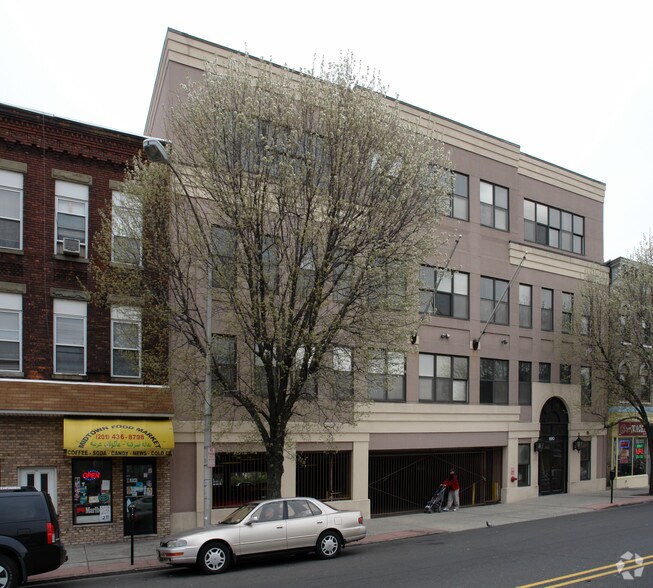 More Photos Of 690 Broadway, Bayonne Medical For Sale