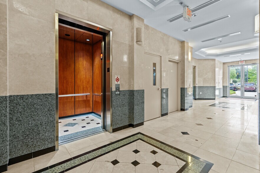 More Photos Of 1100 Plantation Island Dr, Saint Augustine Medical For Lease