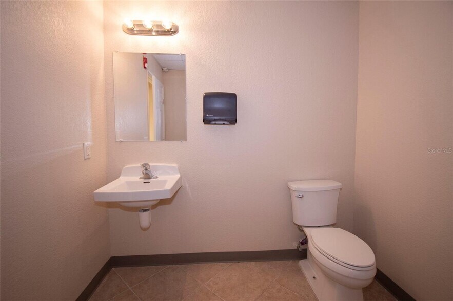 More Photos Of 3221 Tamiami Trl, Port Charlotte Medical For Lease