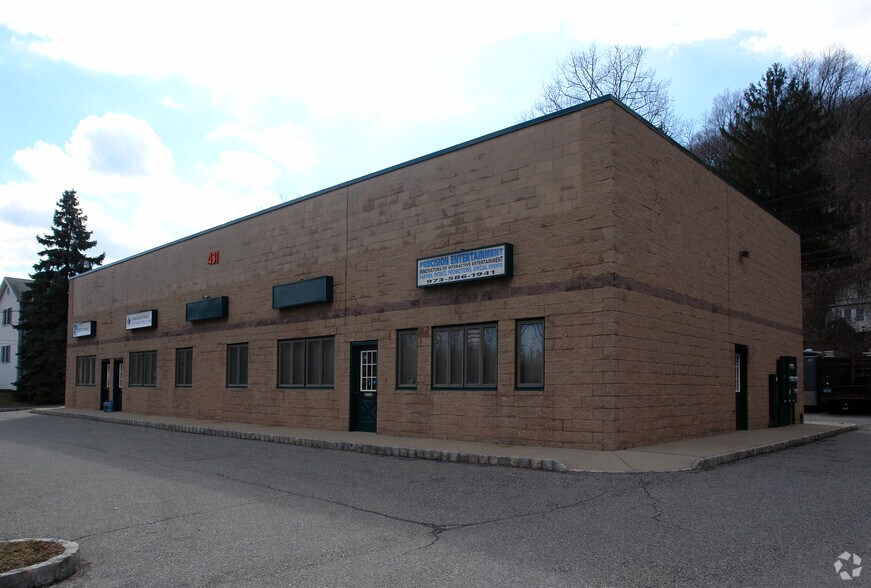 More Photos Of 431 E Main St, Denville Warehouse For Lease