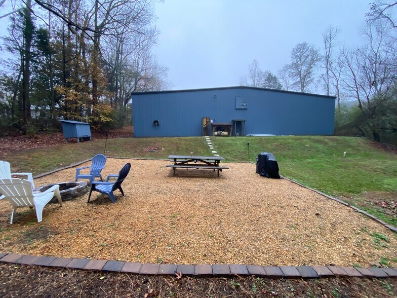 More Photos Of 4352 Canton Hwy, Cumming Warehouse For Sale