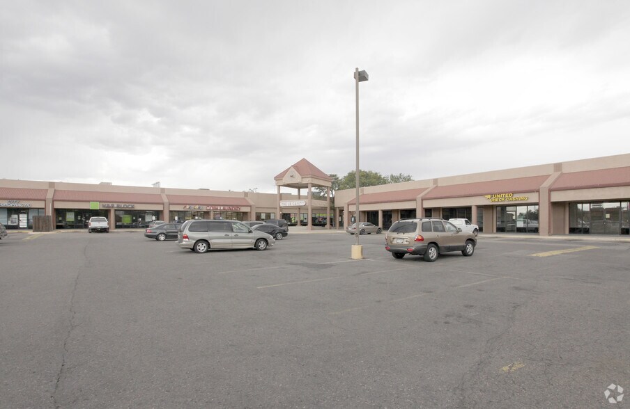 Primary Photo Of 6025-6075 Parkway Dr, Commerce City Unknown For Lease