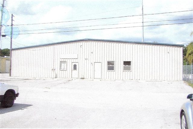 More Photos Of 5337 Provost Dr, Holiday Warehouse For Sale