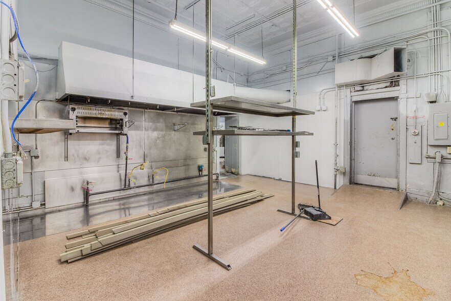 More Photos Of 5 N Front St, Yakima Restaurant For Lease