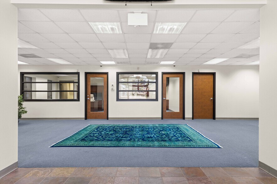 More Photos Of 549 N Egret Bay Blvd, League City Medical For Lease